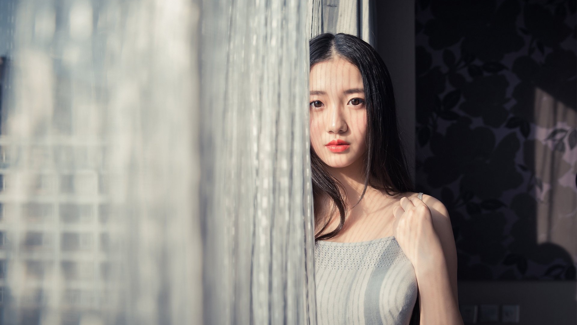 清纯 治愈 小清新 美女模特壁纸,完整版的动态视频壁纸和高清版静态