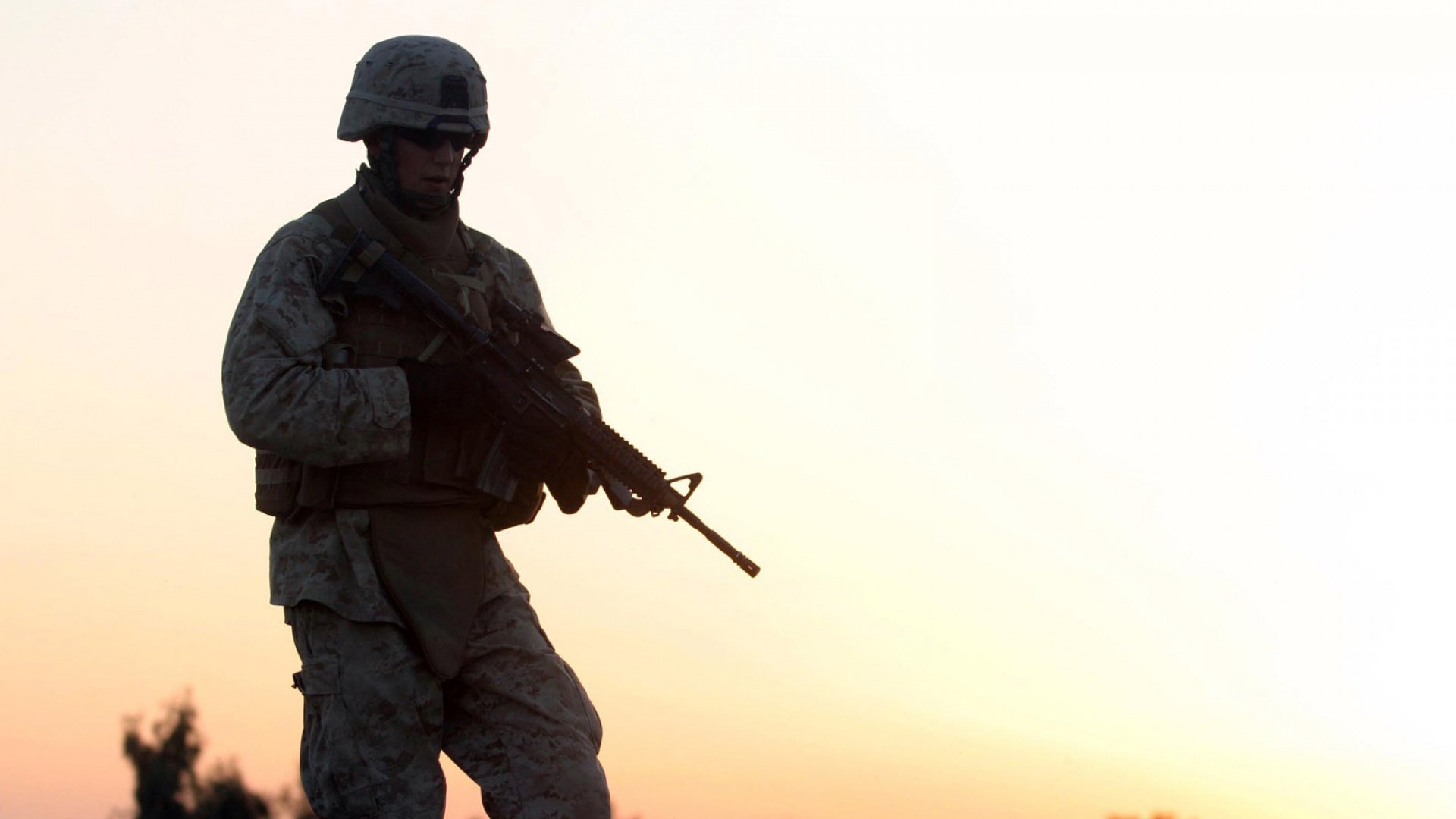 战区士兵军事十一月11d 军事天地壁纸 10 战区壁纸图片 桌面壁纸图片 壁纸下载 元气壁纸