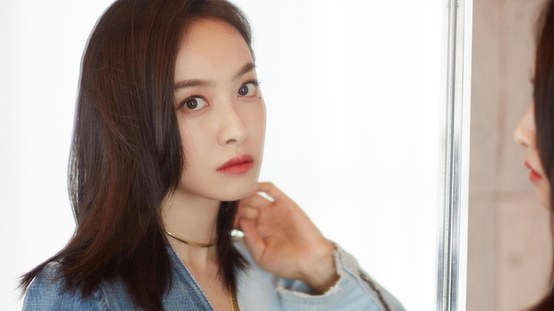 宋茜性感干练写真图片桌面壁纸壁纸