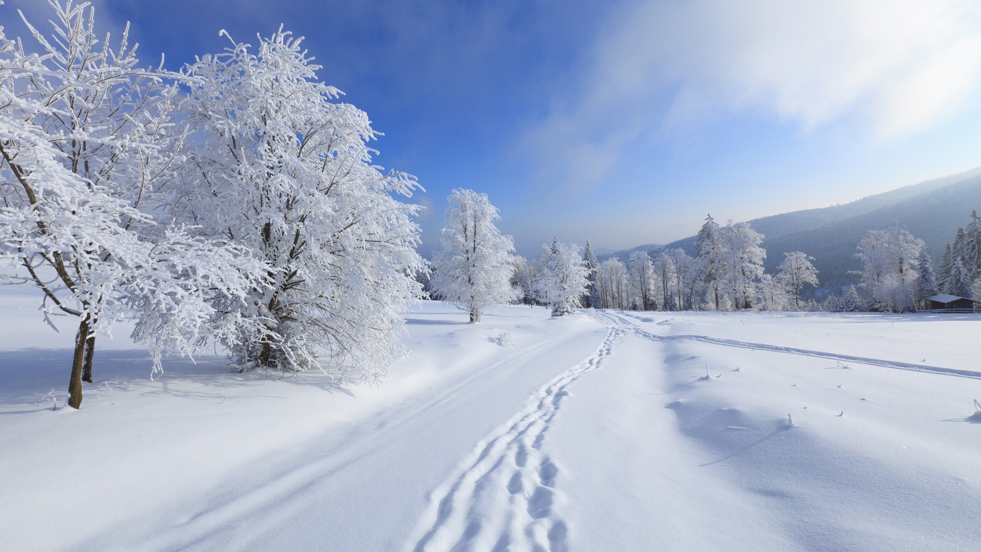 冬天山天空雪景自然风景桌面壁纸壁纸冬天壁纸图片 桌面壁纸图片 壁纸下载 元气壁纸