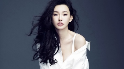 内地明星童菲明星风尚