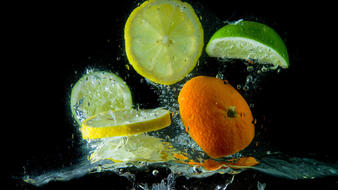 点击鼠标右键即可保存